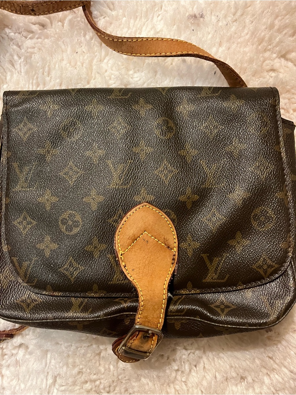 Vintage Monogram Canvas Crossbody Bag (not sure if authentic LV) read below - Picture 3 of 12
